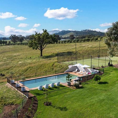 Stay In Mudgee The Grove, The Church, And Premium Private Homestead Exterior photo