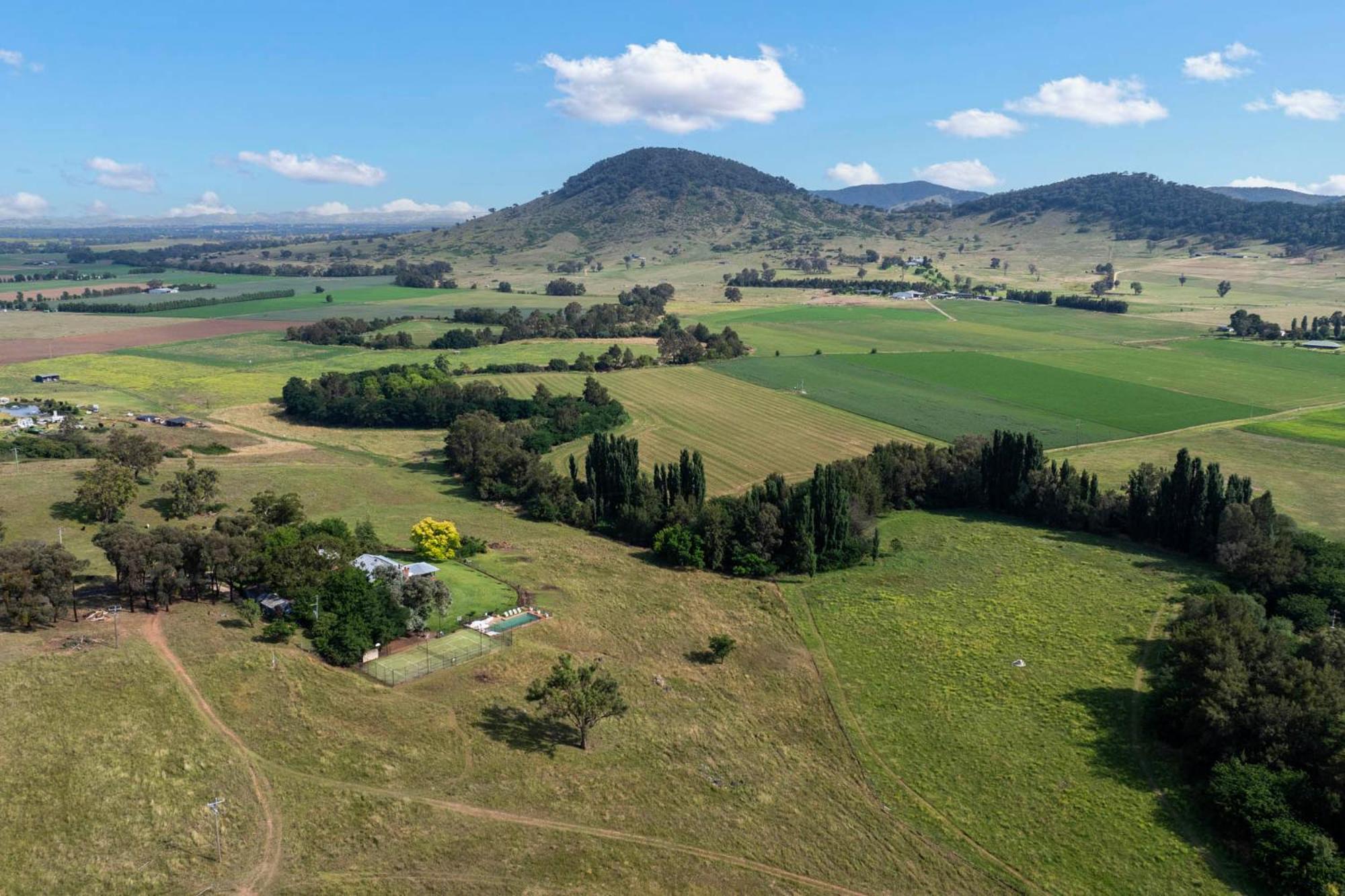 Stay In Mudgee The Grove, The Church, And Premium Private Homestead Exterior photo
