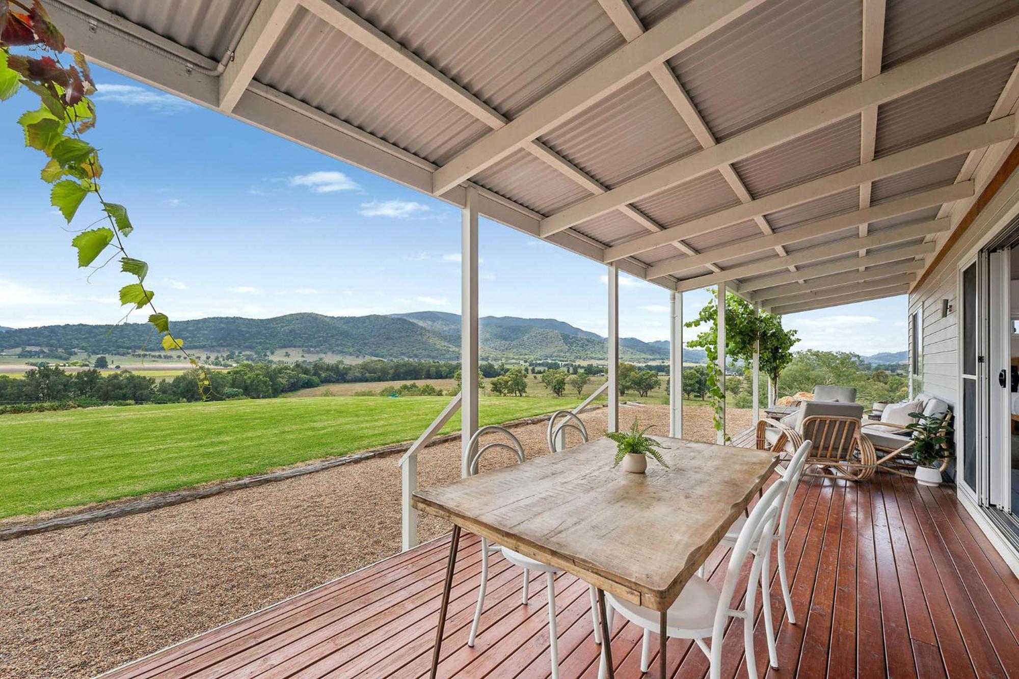 Stay In Mudgee The Grove, The Church, And Premium Private Homestead Exterior photo